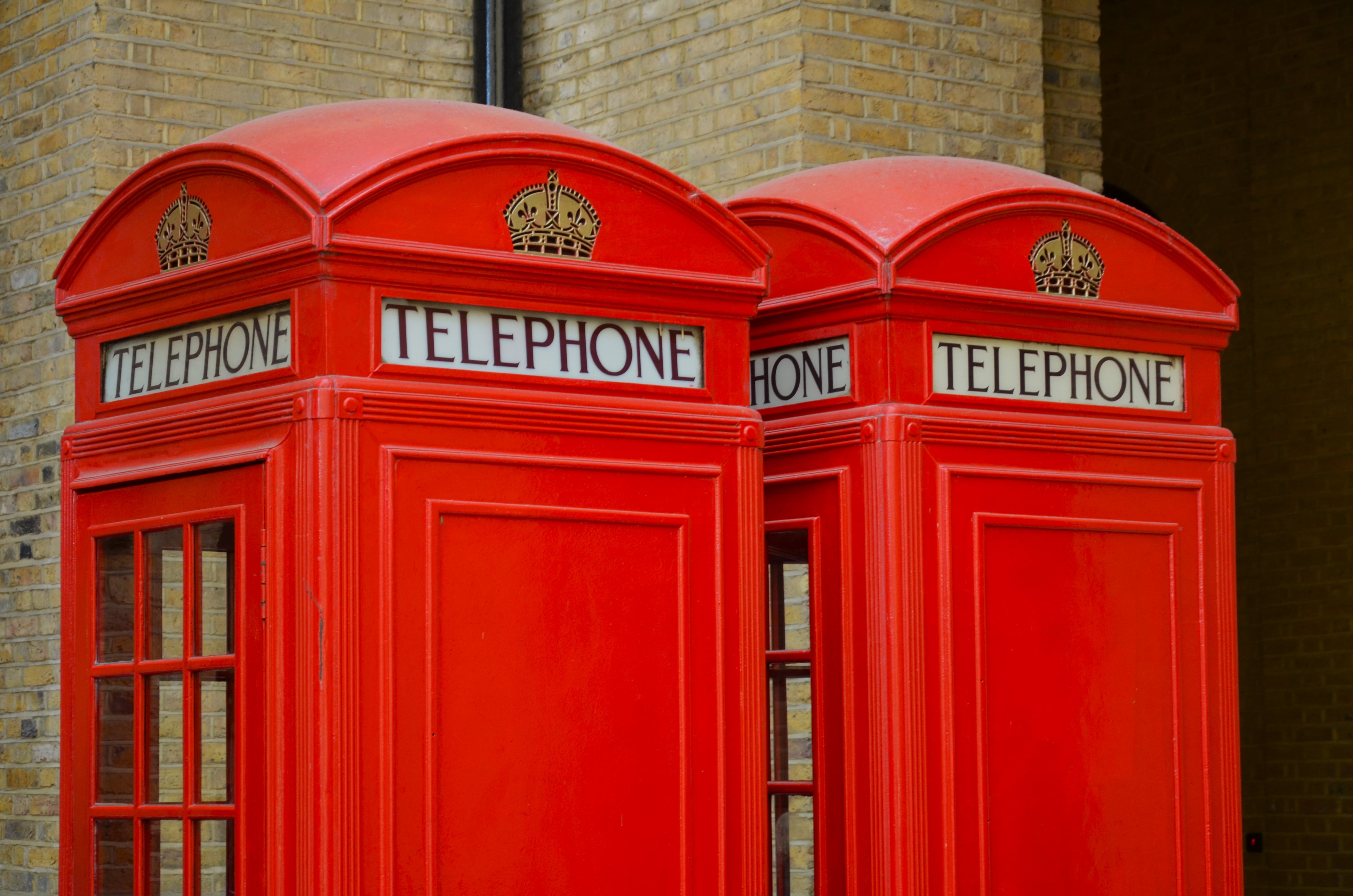 K2 kiosks, Hay's Galleria, London